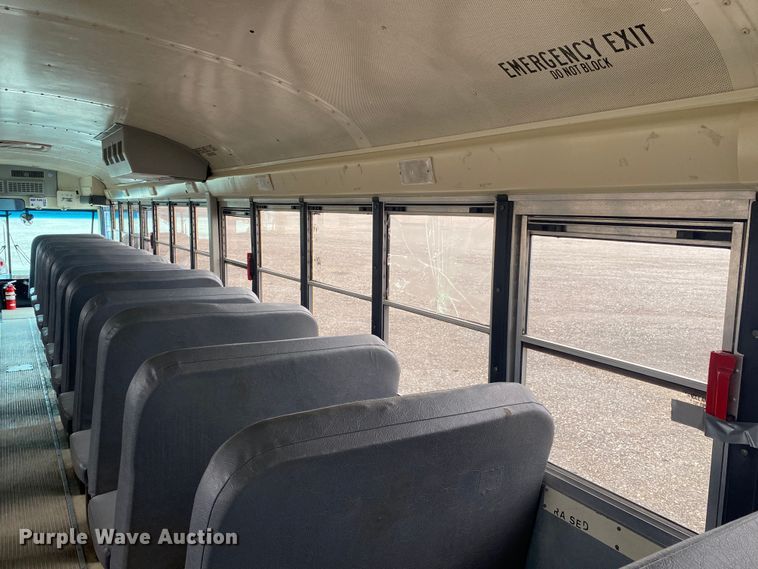 image for item JW9270 2013 International  school bus