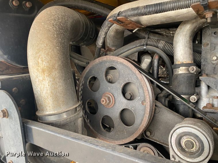 image for item JW9270 2013 International  school bus