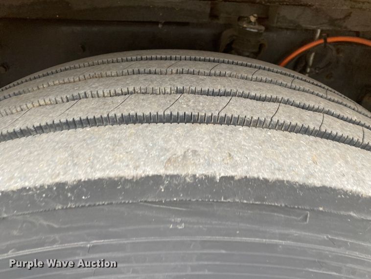 image for item JW9270 2013 International  school bus