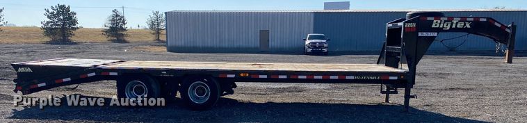 image for item JW9283 2017 Big Tex 22GN-20BK+5MR  equipment trailer