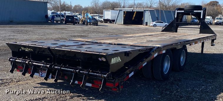 image for item JW9283 2017 Big Tex 22GN-20BK+5MR  equipment trailer