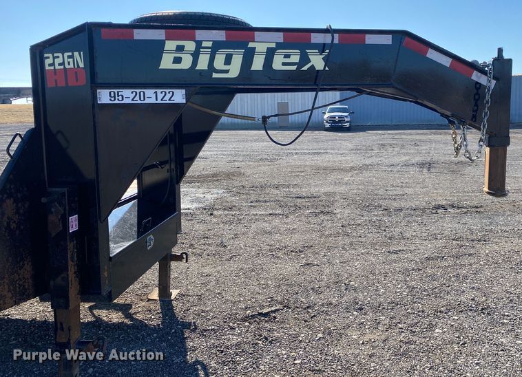 image for item JW9283 2017 Big Tex 22GN-20BK+5MR  equipment trailer