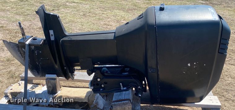 image for item JW9397 1998 Mercury Marine EFI  outboard boat engine