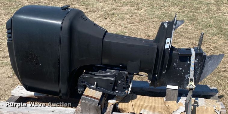 image for item JW9397 1998 Mercury Marine EFI  outboard boat engine