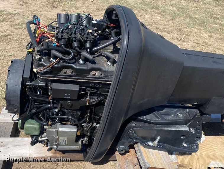 image for item JW9397 1998 Mercury Marine EFI  outboard boat engine