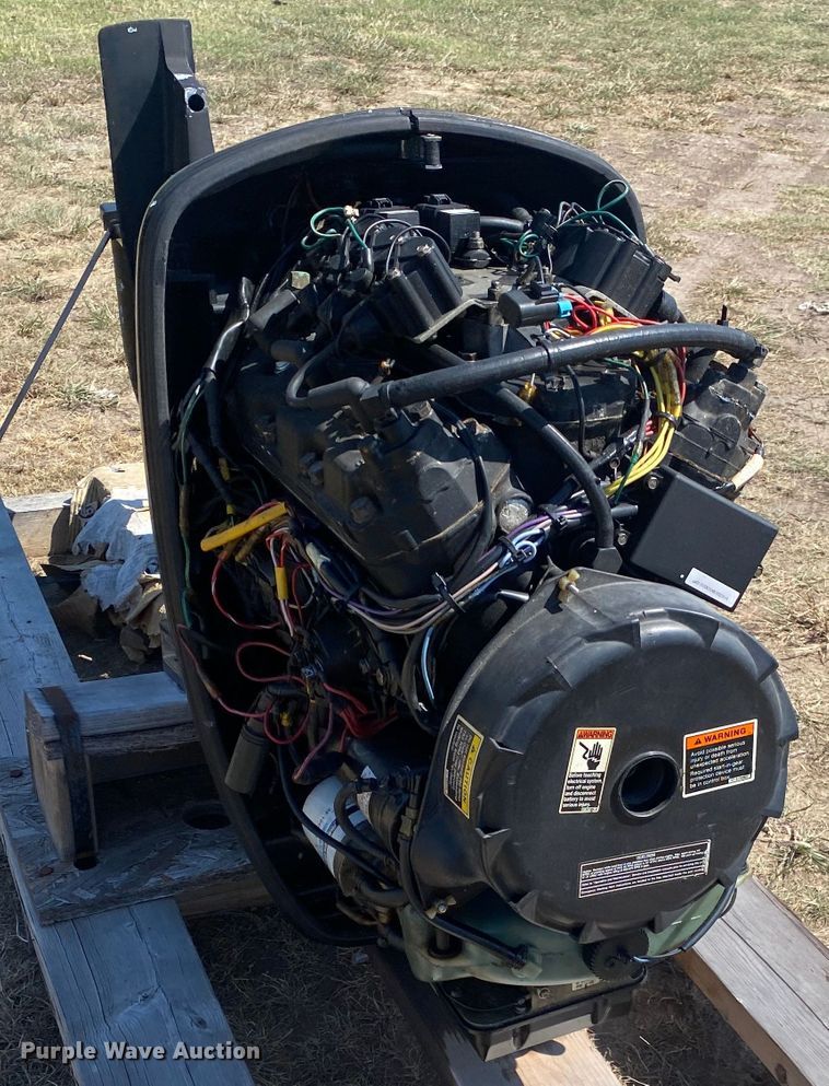 image for item JW9397 1998 Mercury Marine EFI  outboard boat engine