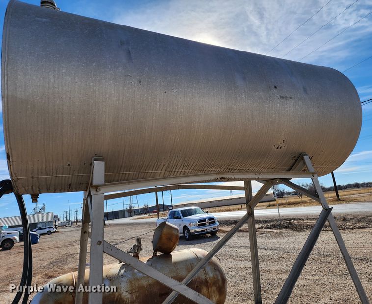 image for item KC9702 Fuel tank