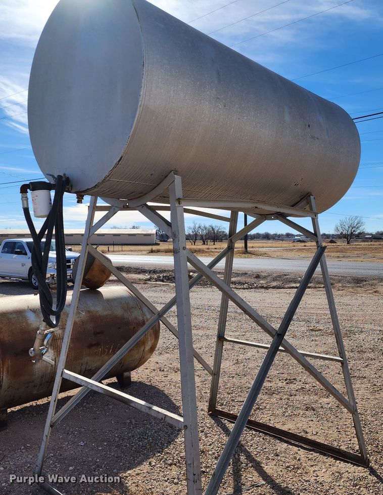 image for item KC9702 Fuel tank