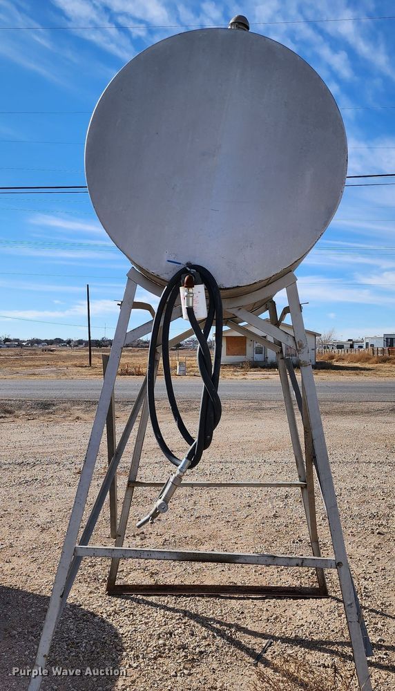 image for item KC9702 Fuel tank