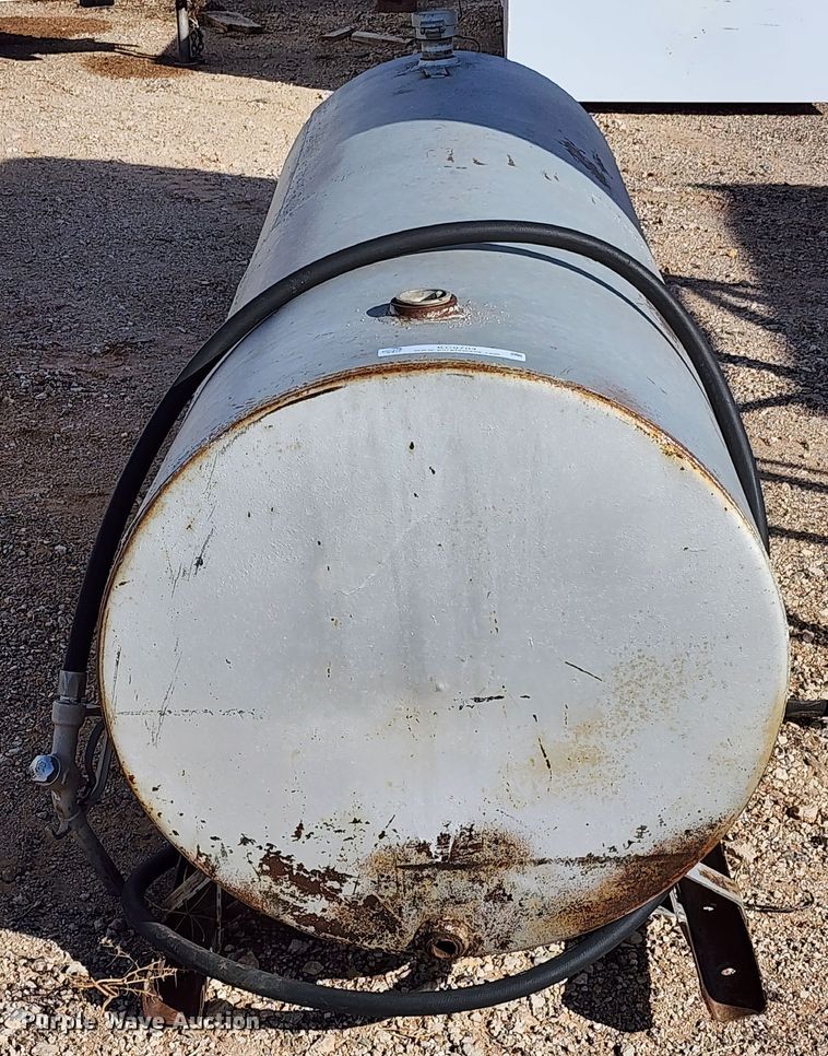 image for item KC9704 Fuel tank