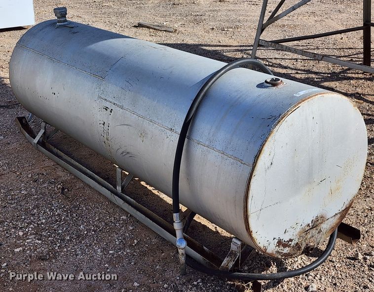 image for item KC9704 Fuel tank