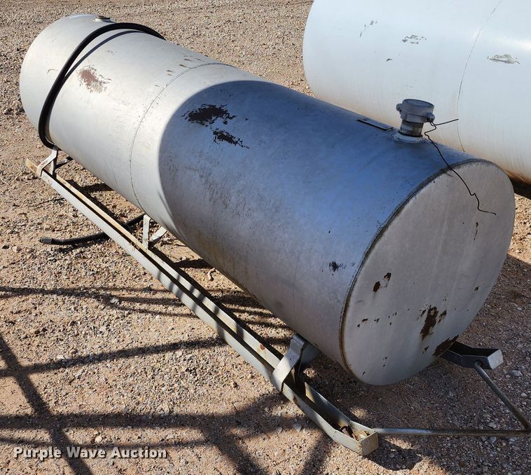 image for item KC9704 Fuel tank