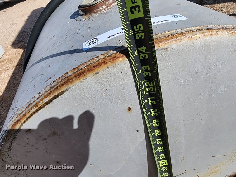 image for item KC9704 Fuel tank