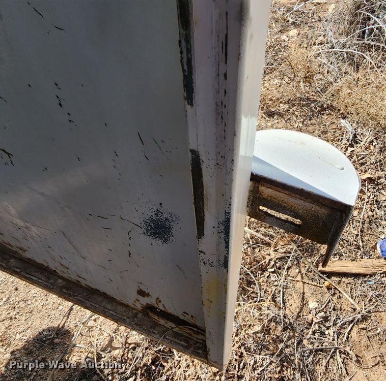 image for item KC9707 1994 W-W Trailers  enclosed cargo trailer