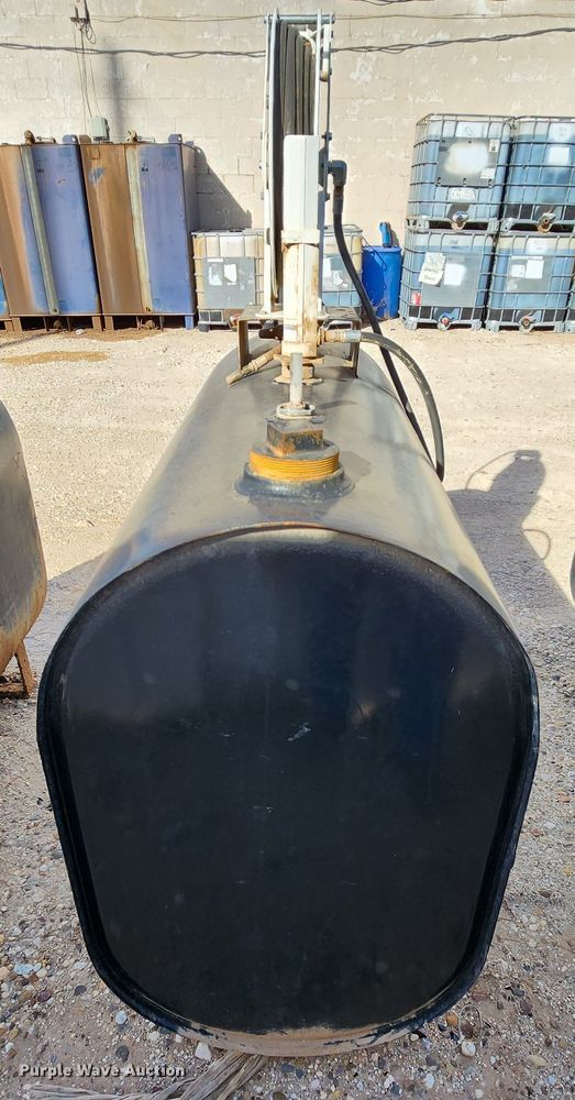 image for item KC9709 Wendland MFG Corporation  oil tank