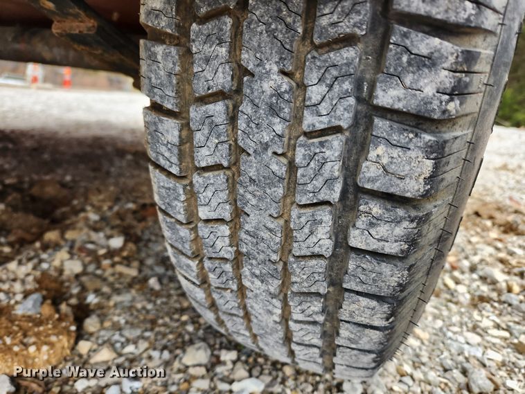 image for item KT9489 2016 Trailerman  tilt deck utility trailer