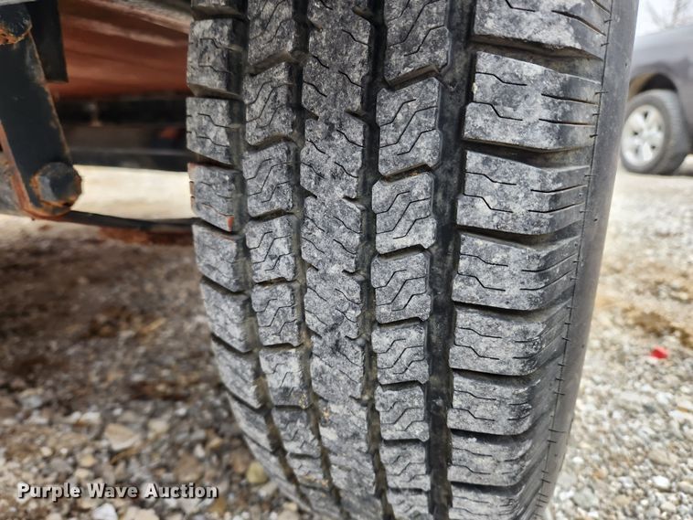 image for item KT9489 2016 Trailerman  tilt deck utility trailer