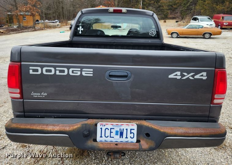 image for item KT9490 2002 Dodge Dakota  Quad Cab pickup truck