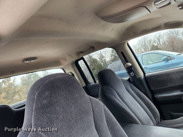 image for item KT9490 2002 Dodge Dakota  Quad Cab pickup truck