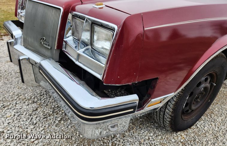 image for item KT9496 1984 Buick Riviera