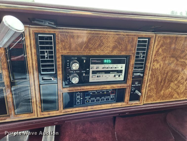 image for item KT9496 1984 Buick Riviera