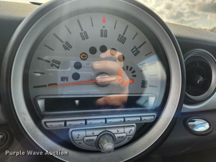 image for item KT9500 2010 Mini Cooper