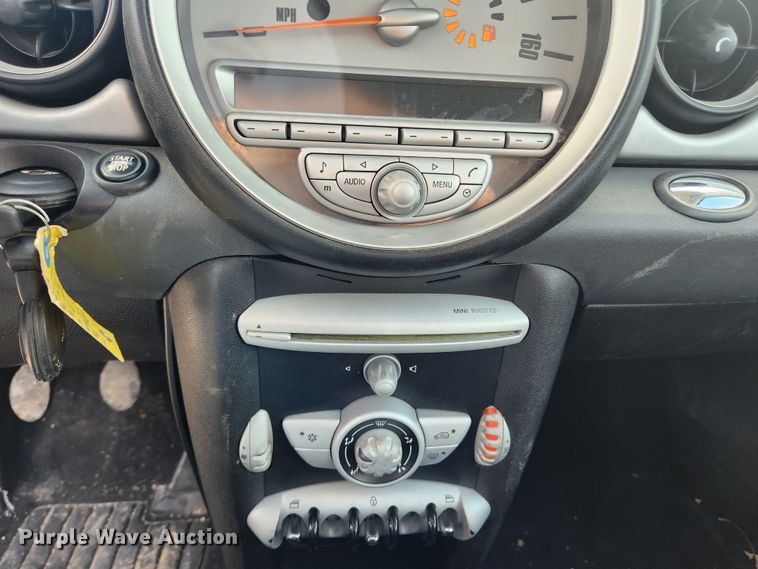 image for item KT9500 2010 Mini Cooper