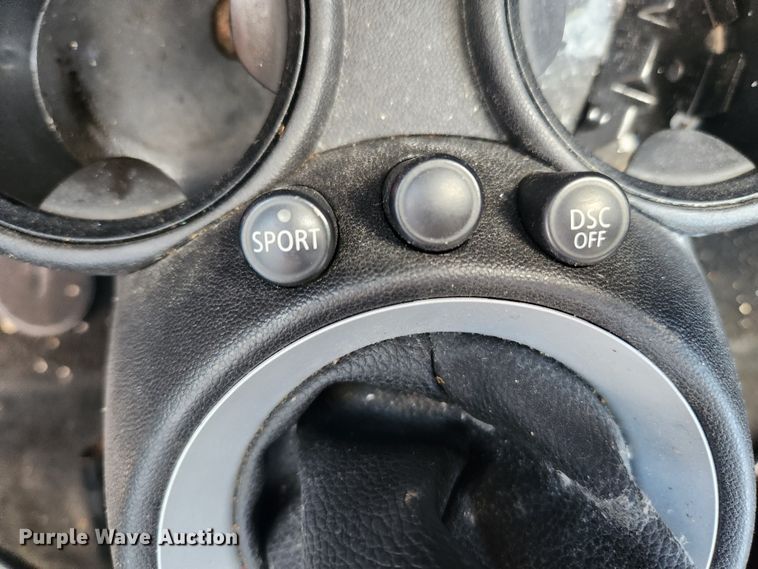 image for item KT9500 2010 Mini Cooper