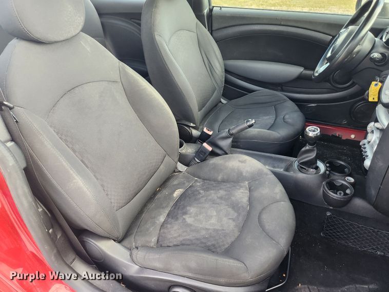 image for item KT9500 2010 Mini Cooper