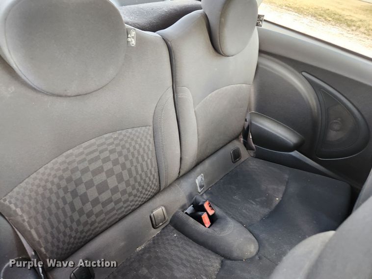 image for item KT9500 2010 Mini Cooper