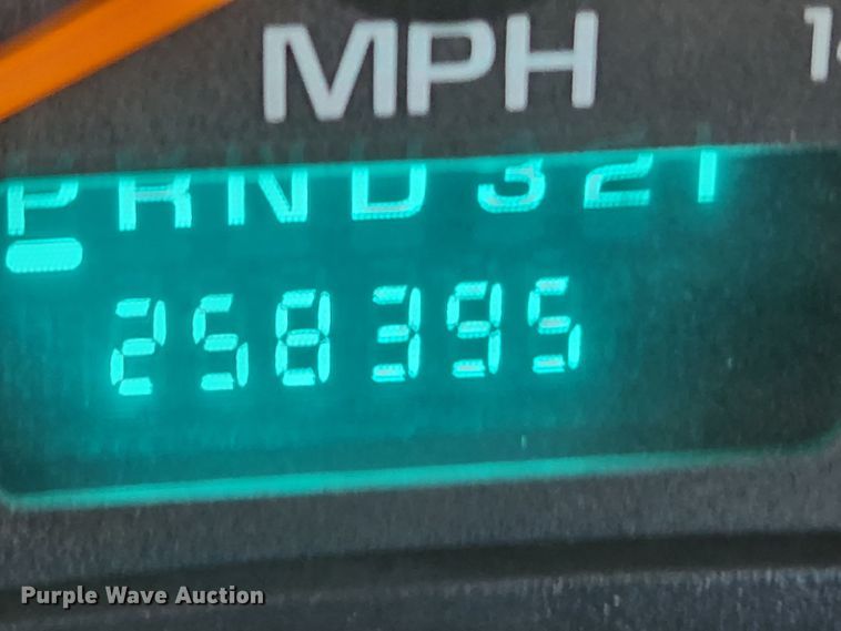 image for item KT9501 2004 GMC C5500  flatbed truck