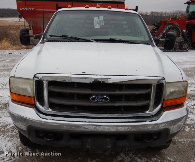 image for item KW9541 2000 Ford F550 XLT Super Duty  flatbed truck