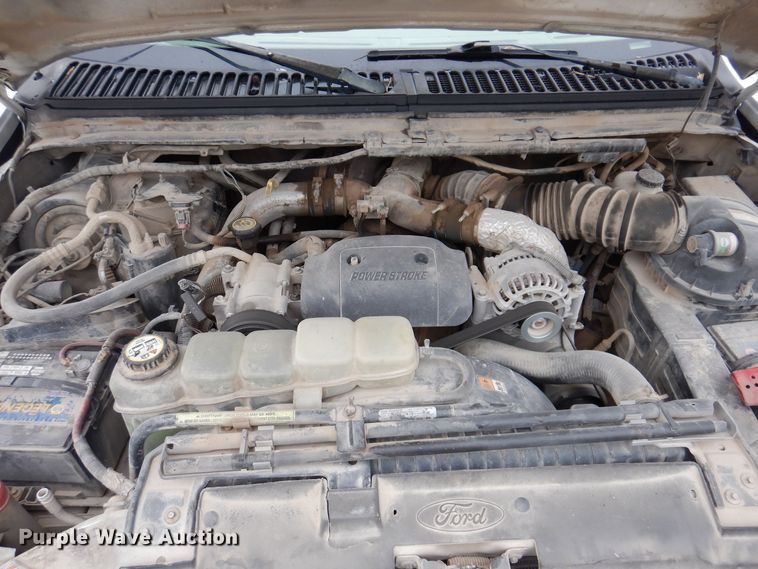 image for item KW9541 2000 Ford F550 XLT Super Duty  flatbed truck