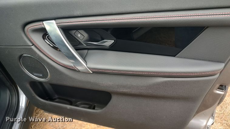 image for item LA9279 2021 Land Rover Discovery Sport  SUV