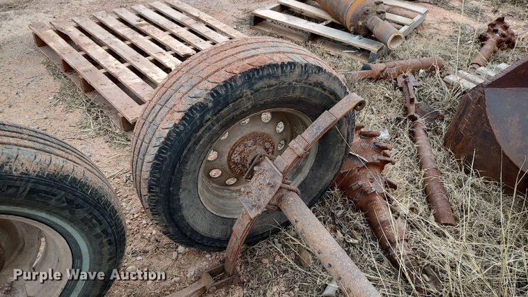 image for item LA9296 Axle set