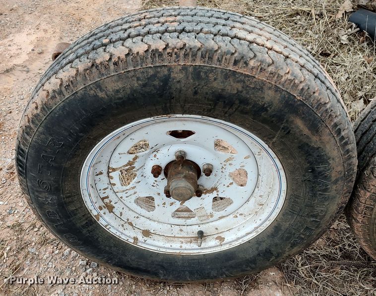 image for item LA9296 Axle set