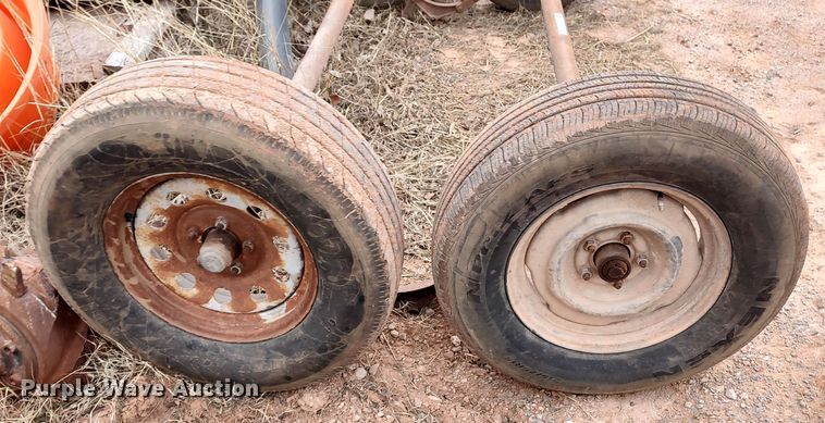 image for item LA9296 Axle set