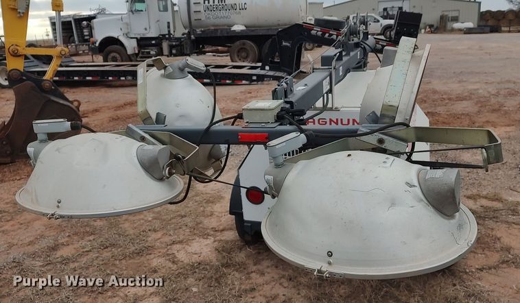 image for item LA9297 Magnum Power Products MLT4060K light plant
