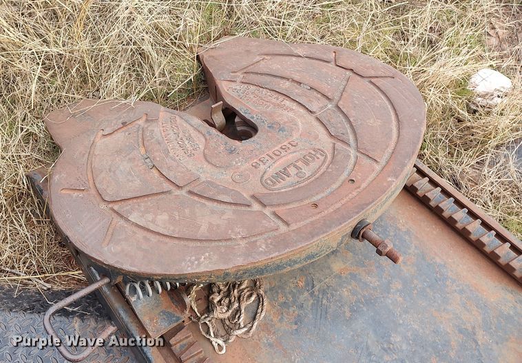 image for item LA9300 Holland 350136  fifth wheel hitch