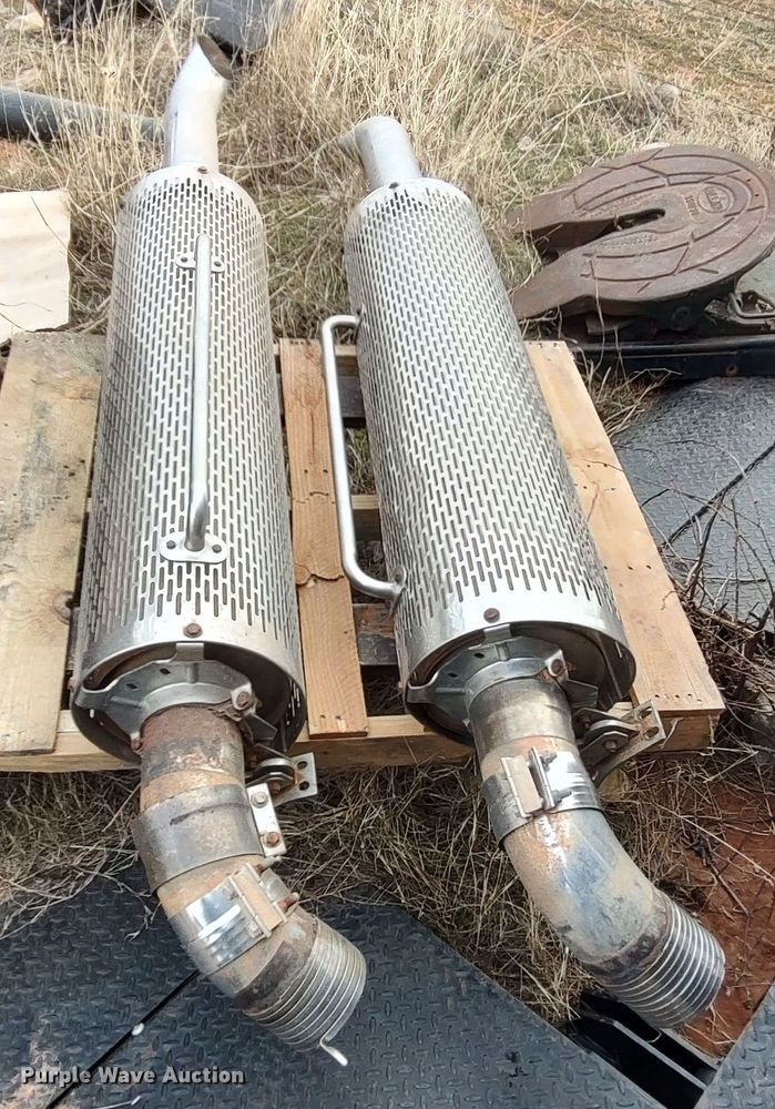 image for item LA9301 84" exhaust pipes