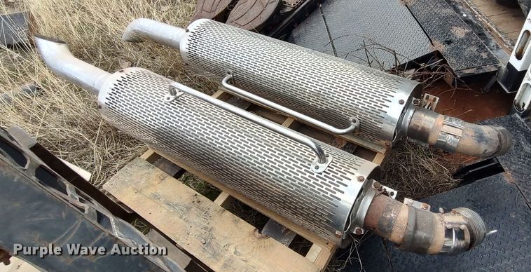 image for item LA9301 84" exhaust pipes