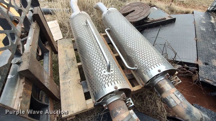 image for item LA9301 84" exhaust pipes