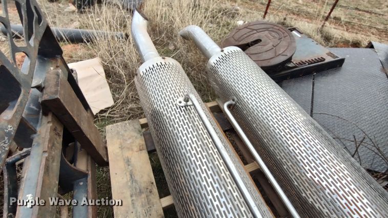 image for item LA9301 84" exhaust pipes