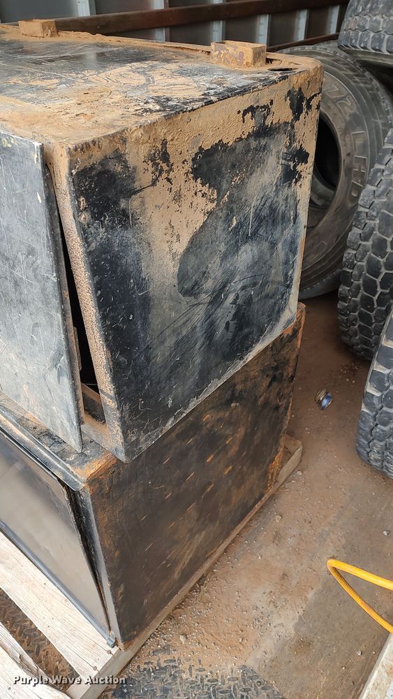 image for item LA9302 (2) RKI 4' x 18" x 20" tool boxes