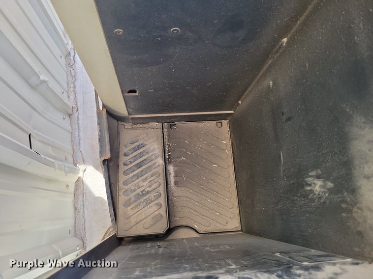 image for item LG9453 Crown RR3020-35  forklift