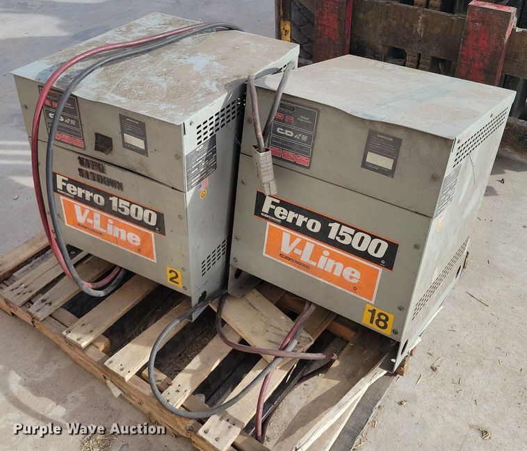 image for item LG9453 Crown RR3020-35  forklift