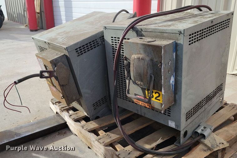 image for item LG9453 Crown RR3020-35  forklift