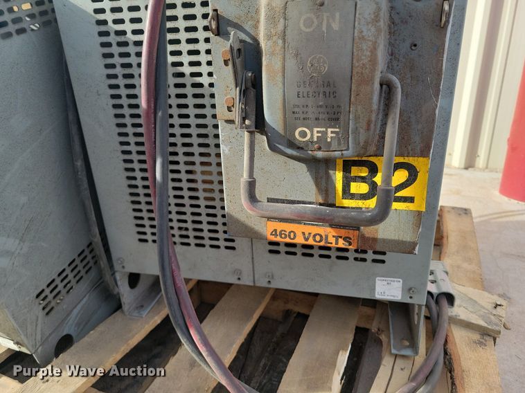 image for item LG9453 Crown RR3020-35  forklift