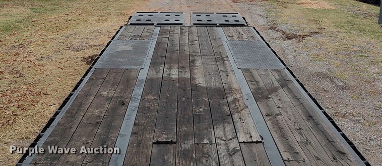 image for item LK9287 2019 Big Tex 22GN-35BK-5MR  equipment trailer