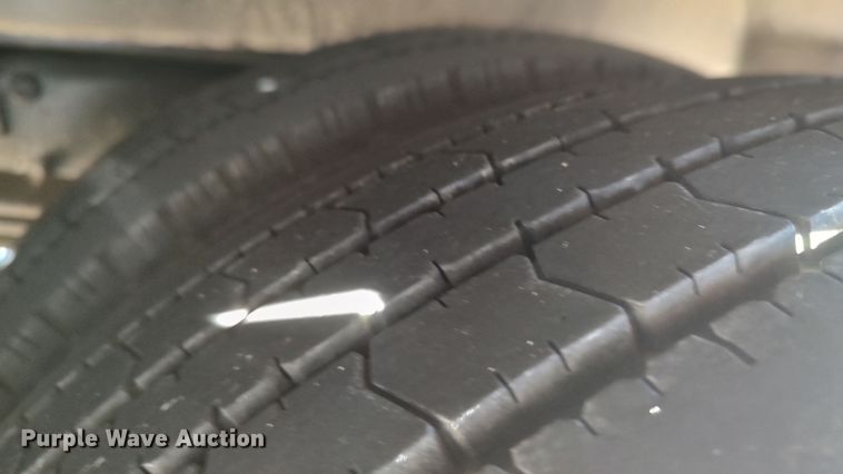 image for item LK9450 2000 Winnebago Adventurer WFG35B  RV